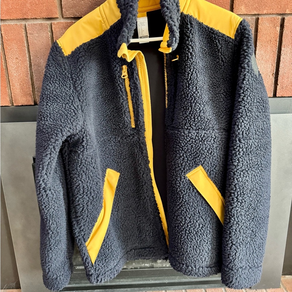 Men's Performance Jacket in Navy and Yellow